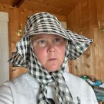 Amy Schumer Instagram - @nypost do you like my hat?