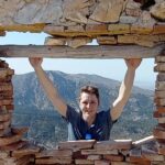 An Swartenbroekx Instagram - 26 jaar geleden kreeg ik dankzij deze knapperd de schoonste 'job' ter wereld: mama zijn. En wat ben ik verdorie fier dat je bent uitgegroeid tot een lieve, creatieve, sociaal-voelende, optimistische, hard werkende, intelligente en ook emotioneel intelligente jongeman! Proficiat @tomddev ❤️❤️❤️