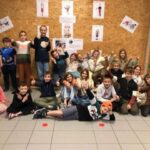 An Swartenbroekx Instagram - DUUPJE is meer dan een leesboek! En dat heeft het 5de leerjaar van de school 'Stap Voor Stap Hakendover' duidelijk bewezen. Ze organiseerden een voorleesweek waarbij grootouders voorlazen uit Duupje 1, 2 en 3, er werd toneel gespeeld (met Tuur als het perfecte Duupje), ... Bedankt juf @gittehoste en het hele schoolteam voor dit tof initiatief! En voor alle leerlingen: ik hoop dat jullie nooit het duupje zijn! ❤️ Misschien een tip voor andere scholen om dit voorbeeld te volgen? Stuur mij jullie foto's maar door! 🥰 #voorleesweek #kinderboekenzijnzalig #lezenisleuk @dieter.steenhaut