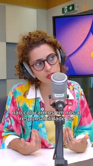 Ana Markl Instagram - Onde deve acabar a responsabilidade afetiva e começar a responsabilidade do outro sobre si mesmo?

E quem é que quer ir a Vila do Conde conhecer os primos da Ana Markl?

E quem é que já ouviu o episódio que saiu hoje e matou as saudades todaaas? Se já ouviste quero ver esses 🌈🌈🌈 nos comentárioooos!