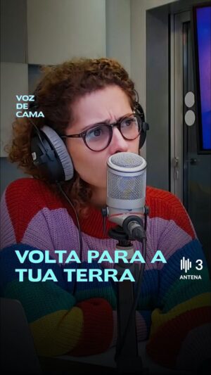 Ana Markl Instagram - A supremacia branca existe, o racismo existe, as consequências da nossa História enquanto colonizadores persistem até hoje. São visíveis para todas e todos que não insistam em negá-la, e sentidas por todas e todos os que ainda sofrem com elas.

Tudo isto tem consequências nas nossas relações. Neste caso, uma ouvinte perguntava-nos como lidar (ou não) com uns sogros xenófobos e racistas. O episódio completo já sabem onde encontrá-lo: Spotify, YouTube e restantes plataformas habituais.

Quem já ouviu comenta com 🌈🌈🌈