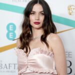 Ana de Armas Instagram - @bafta that was so much fun, thank you for an amazing night. ✨🌹Congratulations to everyone, winners and nominees for the stunning work. Always so grateful for my @louisvuitton @esteelauder families and my glam team. Much love!