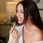 Ana de Armas Instagram – New @esteelauder Pure Color Lipstick for every red carpet moment 💄💋 #EsteeGlobalAmbassador #PureColor