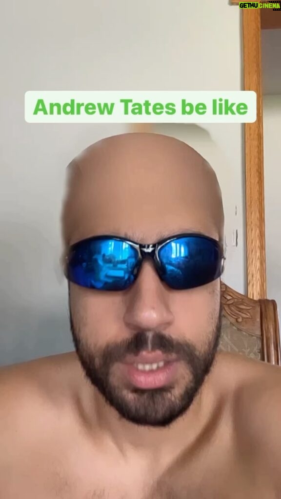 Anas Hassouna Instagram - Pourquoi ce gars-là est plus sur mon cell que mon fond d’écran? 😂