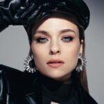 Anastasia Krylova Instagram - 🖤 Актриса театра и кино Анастасия Крылова @anastasiya_krrr Фотограф Эдуард Григорян @grigorian_photo Стилист Натали Юрковская @natali.yurkovskaya Визажист Анастасия Ботко @botko_makeup Москва • Moscow
