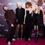 Anastasia Krylova Instagram - Невероятная команда профессионалов! Сериал о тоске по настоящей любви, как сказала прекрасная @d_moroz Смотрите «Жить жизнь» с 13 апреля на @start.ru @sosnovayaya @slaviklisnevskiy #режиссерартемаксененко #житьжизнь
