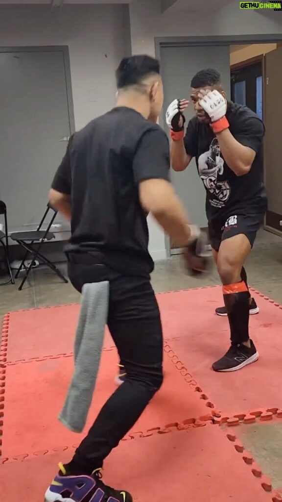 Andre Soukhamthath Instagram - Beautiful execution by @kev_injames in his mma debut.