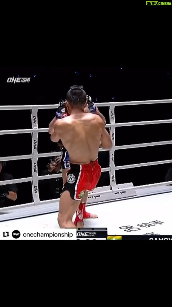 Andre Soukhamthath Instagram - Thank you for finally signing a 🇱🇦 fighter @yodchatri. I asked you last year when this will happen, and looks like you just answered. Let’s gooo!!!!!!! Can’t wait to see more warriors from my Motherland…. We were born to fight….@onechampionship