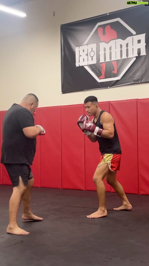 Andre Soukhamthath Instagram - Keeping that engine maintained. This flow with @180_mma was 🔥.