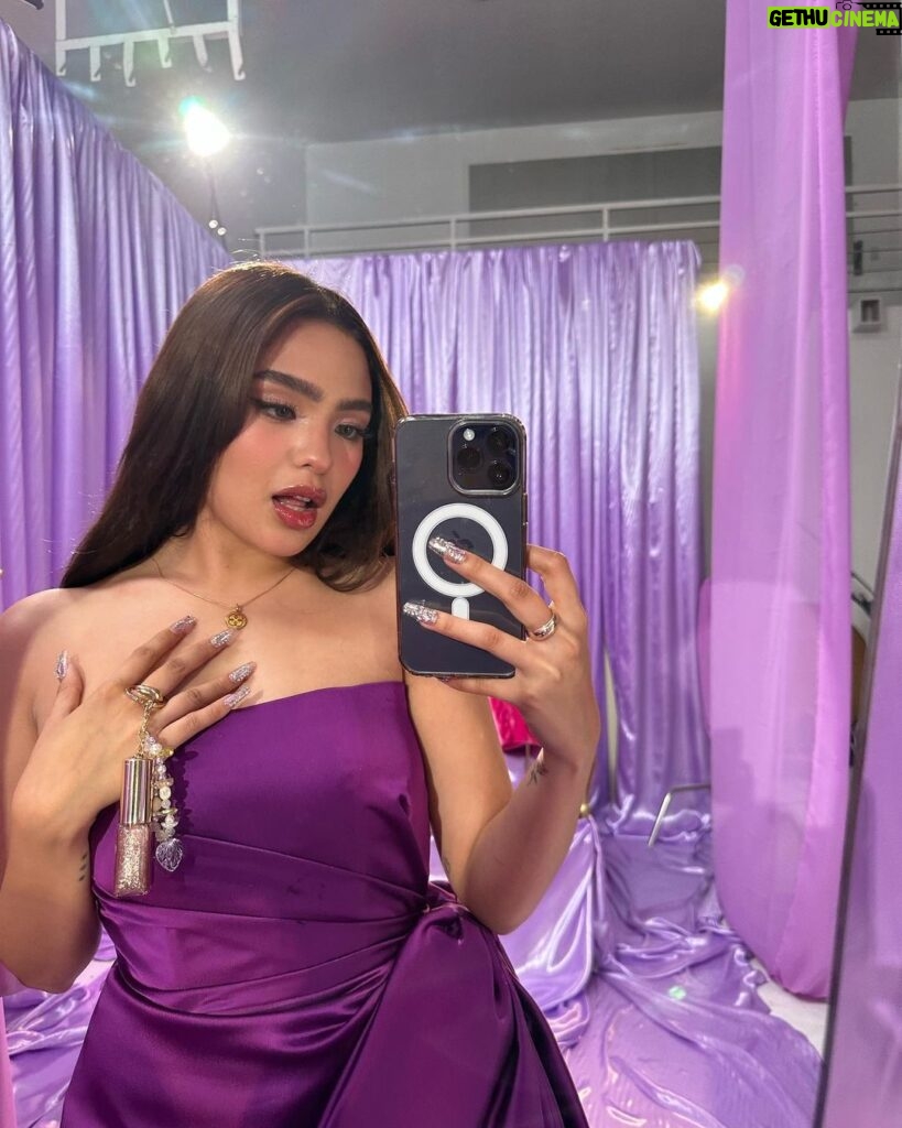 Andrea Brillantes Instagram - The last 24hrs have been craZzzy wild (in a good way 😉) for @luckybeautyinc!!! Thank you for all of your support i really feel lucky 🍀 🤍 Our discounts will only be available until tomorrow kaya check out na!!!!!! 🤣🛍️🛒 #LuckyBeauty #LuckyGirlFantasy #LuckyBeautyCharms