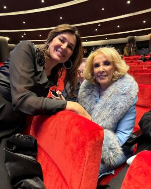 Andrea Frigerio Instagram - #PremiosSur 
La emoción de ser parte de esta noche tan esperada por todos los que amamos el cine.
Felicitaciones a la @academiadecineargentina  Felicitaciones a los ganadores y a todos los que con tanto talento y amor incondicional hacen el gran Cine argentino.
Gracias @finibocchino  por ser parte de este maravilloso mundo 
Styling  @vickii_miranda 
@maxmara_argentina 
Pelo y Make up @elviobichi para @elite_estudio 
Yo ❤️ el Cine argentino