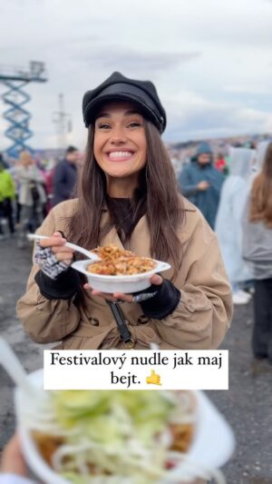 Andrea Kalousová Instagram - @theweeknd tady ještě shrnutíčko. ♥️💁🏻‍♀️