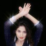 Angel Rai Instagram - Angel or Naagin ?????? #angelrai #foryou #fun #trending #naagin #style #instatrend #instafun #style #saree #indiangirl #angel #sareefashion #dance #naagindance #bollywood