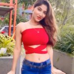 Angel Rai Instagram - Bulati hai magar ….? 😆✨ #angelrai #foryou #viral #trending #style #fun #love