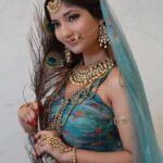 Angel Rai Instagram - तुम प्रेम हो ,तुम प्रीत हो , मनमीत हो कान्हा मेरे मनमीत हो 🙏 Happy Janmashtami to everyone 💕 Make up by :- @makeover_sonam123 Click by :- @mahi_dewasi_99 #angelrai #foryou #trending #viral #janmashtami #happyjanmashtami #radheradhe #krishna #wings #instapic #traditional