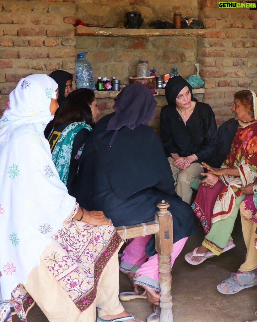 Angelina Jolie Instagram - Last week I was in Pakistan with @rescueorg and local organizations, to witness the devastation caused by severe flooding which submerged 1/3 of the country’s land.  33 million people are affected, and over 6 million need emergency humanitarian assistance. Pakistan also still hosts over a million Afghan refugees who are unable to return safely due to the current situation.  Those I was able to reach were still in shock from having fled the Taliban, and now knowing the country they have fled to is in an emergency.  The level of trauma and compound trauma is severe. Please learn and follow what is happening. Be aware of the climate catastrophe that we are seeing more regularly. Push governments to understand that lack of fair trade, rising emissions and failure to address conflicts are causing more death and suffering to millions of families around the world. #Pakistan  #Floods  #PakistanFloods  #WithRefugees Photography by andrewoberstadt