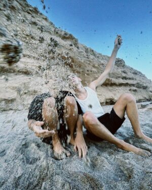 Angelo Mutti Spinetta Instagram - NEW FLU OS SHOWS 

01 FEB | CHAPADMALAL @baibaisurftrip 
02 FEB | NECOCHEA @jammingbar_ 
24 FEB | CABA @camping_ba 

💧💧💧💧💧💧

ph. @fresco.96