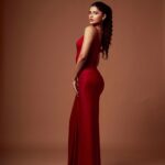 Anjini Dhawan Instagram - She red the signs 🤪🚩 📸 @dieppj 💄@mua_aanisah 👗Outfit from @deme_love_