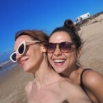 Anna Brewster Instagram - And that's a wrap. 4 and a half months of Love, laughing, singing, dancing, road trips, food and work..... and more laughing. I go back to England different, somehow healed from things I've been carrying for years. I am in love with every single person on this job, it's been a ride and I don't want to get off but all things come to and end. Thank you to @armandobo for trusting me with Faye- and taking a chance on the English girl from so far away, and @luci_lenox for your support ❤️ @albanojeronimooficial for making me laugh every single day, I am in awe of your talent @veroschliemann for being my sister and teaching me so much. @daniela_thomas_ to end this project with you is incredible you are just the most wonderful kick ass female, I love you. @alvarobrechner @danirez we did come fucking cool shit along the way also. @primevideolat @gaumont_ @saladounltd @pbelch @ccgabelaa WE DID IT! I am a happy girl 🧡 #elpresidente
