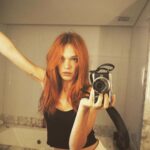 Anna Brewster Instagram - Maybe time for an Orange 🧡 🍊