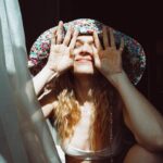 Anna Brewster Instagram - Sunshine, through my window, makes me happy, like I should be - Clueless 1996