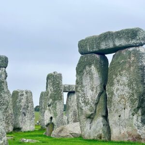 Anna Kay Instagram - Is the first civilization on Earth really from human?？#🗿 #🛖