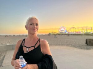 Anne Kukkohovi Instagram - This Sunset 🤤🤤🤤☀️☀️☀️

#california #santamonica #losangeles #sunset #glow #sunshinestate