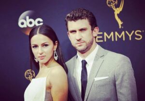 Annet Mahendru Instagram - Emmy nominated show is back tonight with season 5! #booyah #TheAmericans #imwatchingyou