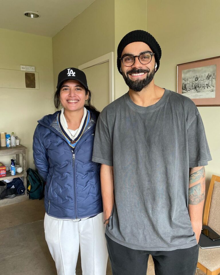Anshul Chauhan Instagram - Absolute fan moment!! My birth day is made and I can’t believe I saw and met the one and only Virat Kohli 🥹🫠🥲 Can’t stop grinning still just like in the pictures here 😆 Thaaaank you for this moment @anushkasharma ❤️🥹 Happy birthday to me 😋🕺🏻 Scarborough, North Yorkshire