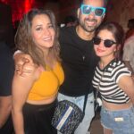 Antara Biswas Instagram - True Friends Are Great Riches… My New Year Celebrations Looked Like This 💥… @banerjeepuja @kunalrverma #happynewyear #2024