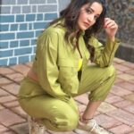Antara Biswas Instagram - #2024 Seems To Be An Experiencing New Year To Me… As I Am Doing All New Things… So Here I Am To Judge “MR AND MISS EUPHORIA “…. 🥰🥰… #newyear #newexperience #newme #thankyou Mua: @sumitsenapati5558 Hairstyling: @shab_qureshi786 📸: @deepakpathak663 Managed By: @riyashhh269 Pillai's HOC College of Engineering & Technology, Rasayani