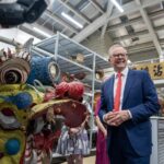 Anthony Albanese Instagram – As we celebrate the year of the dragon, I’ve come to visit one of the oldest processional dragons in Australia. 

Loong dates back 127 years, and shows the important role Chinese-Australians have played in our national story.

Diversity has always been our strength.

To all those celebrating, Happy Lunar New Year. 🐉 Ballarat, Victoria