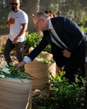 Anthony Albanese Instagram - Four years ago a terrible tragedy took the lives of young Antony, Angelina, Sienna Abdallah and Veronique Sakr.

Today I was honoured to participate in a beautiful ceremony to open the Abdallah and Sakr Memorial Garden.

A powerful way to honour their memory, and remind us of how the love of two incredible families triumphed over incredible grief.

—
With @i_4give