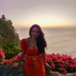 Antoinette Lattouf Instagram - You’ll be relieved to know this is the last of the holiday spam. A definite highlight was watching the monkeys at the temple steal 3 pairs of sunnies, one hat, one iPhone and one haviana off unsuspecting tourists. Uluwatu Temple, Bali