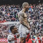 Antony Instagram - É pra vocês!! ❌❌❌ @afcajax