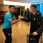 Antony Instagram - Prazer, craque!! @phil.coutinho!! Vamos juntos!! 🇧🇷🇧🇷 @cbf_futebol @lucasfigfoto 📸