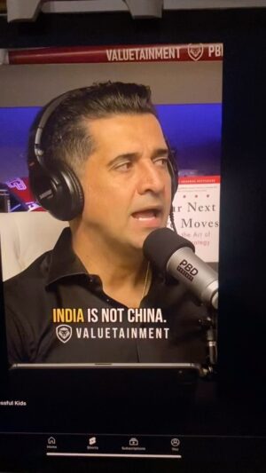 Anupam Kher Instagram - INDIA DOESN’T GIVE A SH… 😃: Says a Radio Presenter/expert in a discussion on a podcast or a radio show. India has CHANGED. देश बदल गया है दोस्तों!!! The world has started to recognise that. The contents of this clip will make every Indian very happy and proud! Thank you Prime Minister @narendramodi for changing the perception of India by your hardwork and no nonsense attitude! Jai Ho! Jai Hind! 👏👏😍🇮🇳🇮🇳🇮🇳 #India #Indians