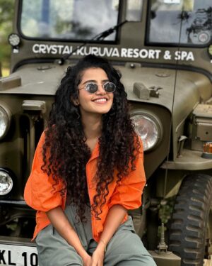 Anupama Parameswaran Instagram - Let your soul catch up with your body🤍 Happy Sunday 🕊️