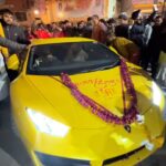 Anurag Dobhal Instagram - आंखे तरस गई जिस क्षण को देखने के लिए, उसको देखने मात्र से आंखे भर आई। 🙏🏻❤️🧿 . . . #theuk07rider #rammandirayodhya #lamborghini #supercars
