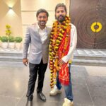 Anurag Dobhal Instagram - Jai Shri Ram 🚩 W/ @anurag_dobhal bhai ❤️ #ayodhya #uk07rider #ayodhyawale #rammandir #anuragdobhal #uk07 अयोध्या, उत्तर प्रदेश