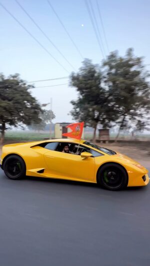 Anurag Dobhal Instagram - जय श्री राम❤️🚩
.
.
.
#theuk07rider #ayodhyarammandir🚩 #lamborghini