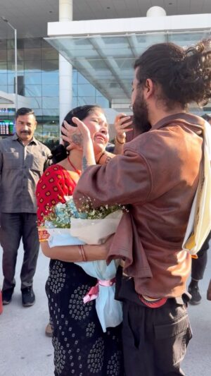 Anurag Dobhal Instagram - Aakhir Apni Duniya Ke Pass Pahuch Hi Gaya ❤️🧿
.
.
.
#theuk07rider #bigboss #emotional