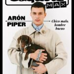 Arón Piper Instagram - “Me voy a Los Angeles a desarrollarme como artista, como músico, como actor. Quiero ampliar mis metas”. @aron.piper da un paso de gigante y se hace adulto reparando con humildad errores del pasado, mientras estrena película como protagonista y compone su primer álbum “serio”. Por eso, vestido por @Dior, protagoniza nuestra portada #EsquireMAX Texto: @ana_trasobares Fotografía: @juankr_ Estilismo: @jesuscicero Vídeo: @d.rueda.m Maquillaje y peluquería: @olgaholovanova_ Ayudante de fotografía: @aaronjeanphotography Ayudante de estilismo: @alinn_e Editora gráfica: @carolalvarezpla Link a la entrevista en la bio de @esquirees