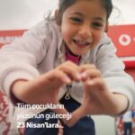 Aras Bulut İynemli Instagram – Çocuklarımızın yüzü hep gülsün. 🙏 23 Nisan Ulusal Egemenlik ve Çocuk Bayramımız kutlu olsun. 🇹🇷 #23Nisan @vodafonetr