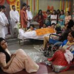 Aratrika Maity Instagram - বাবার মৃত্যুতে সংসারের সব দায়িত্ব নিজের কাঁধে তুলে নিলো রাই। নিজের বোনের বিয়ে দিতে করলো নিজের ভালোবাসার আত্মত্যাগ! দেখুন "মিঠিঝোরা" এই বৃহস্পতি ও শুক্রবার @ 9:30pm, শুধুমাত্র Zee Bangla-র পর্দায়। #MithiJhora #ZeeBangla