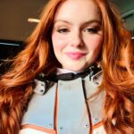 Ariel Winter Instagram - 🚀 brb I’m an astronaut on Mars rn 🚀