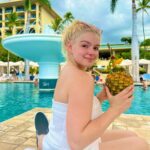 Ariel Winter Instagram – Forever trying to be an island girl🍍🌺