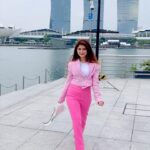 Arishfa Khan Instagram - Travel with me😍 Which is your favourite country?🛫🗺️ #khushalikumar #FanaaKarLo