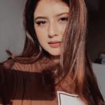 Arishfa Khan Instagram - Har kisi ko hai sabki khabar, Apna kiya kisi ko yaad nahi…🍁