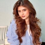 Arishfa Khan Instagram - There is only one you, embrace it🦋🤍❄️💎 📸: @arshinaz138 Next youtube video kya chaiye aap sabko? 🫶🏻